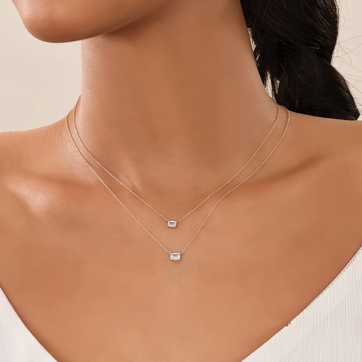 The Lucy | Horizontal Emerald Diamond Necklace