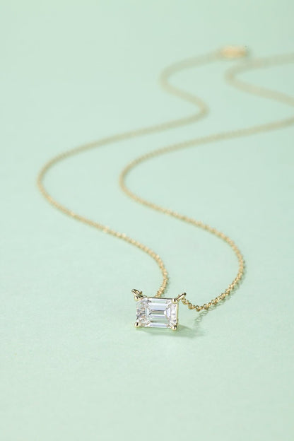 The Lucy | Horizontal Emerald Diamond Necklace